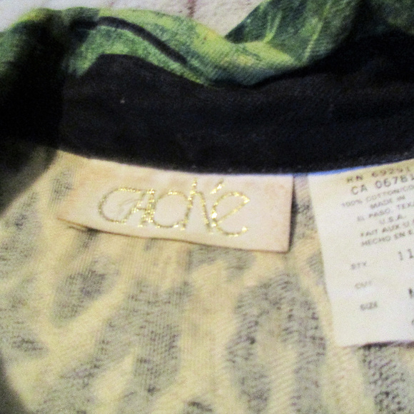 Cache Jacket - Picture 4 of 6